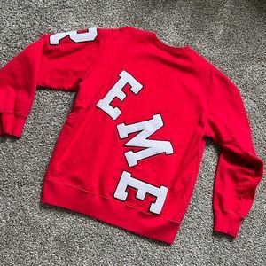 Supreme big arc crew neck.